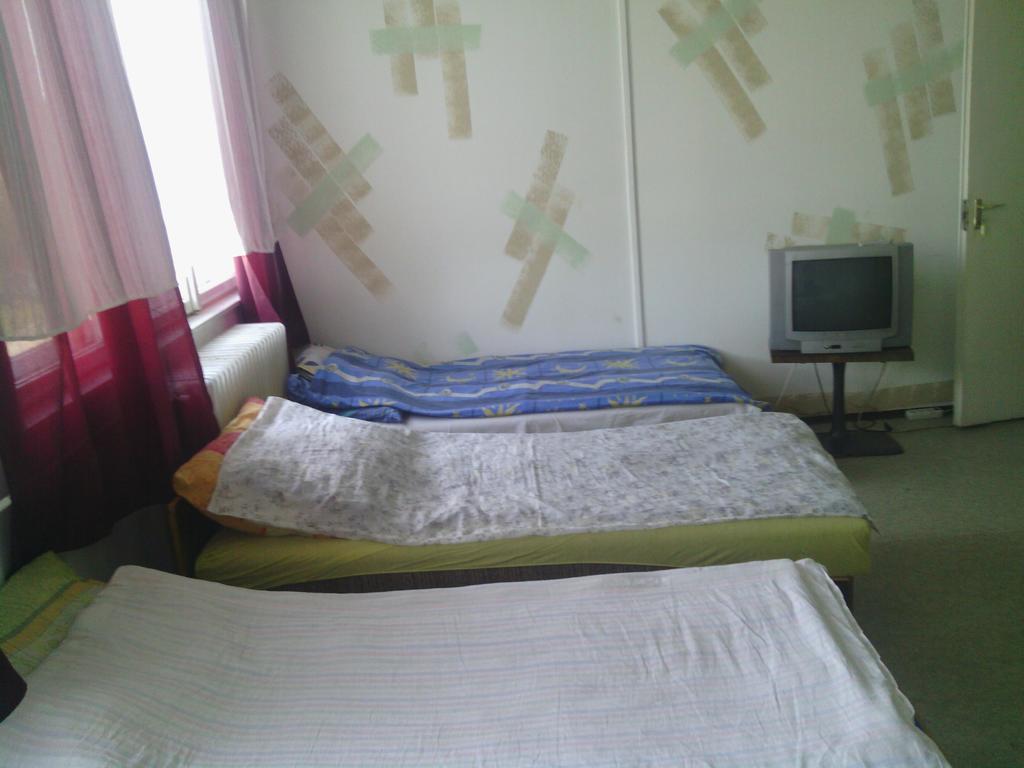 Centrum Panzio Kaposvar Room photo